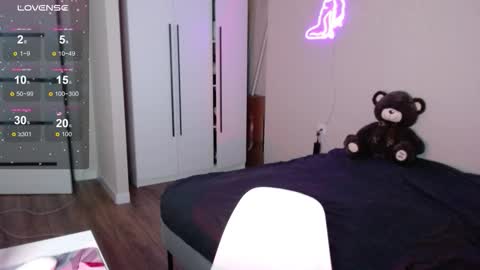 Snapshot of bklfeya chatting on November 12, 2025, 6:08 pm bklfeya online show from November 12, 2025, 6:08 pm