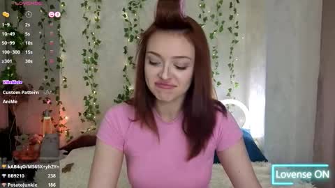 Snapshot of bl4ck_velvet chatting on November 15, 2025, 12:45 pm Kitty online show from November 15, 2025, 12:45 pm