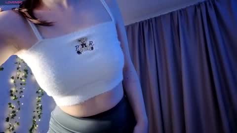 Snapshot of bl4ck_velvet chatting on November 30, 2025, 12:20 pm Kitty online show from November 30, 2025, 12:20 pm