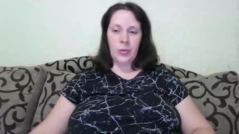 Snapshot of black__bird chatting on February 12, 2025, 8:40 pm naughtyKate online show from February 12, 2025, 8:40 pm