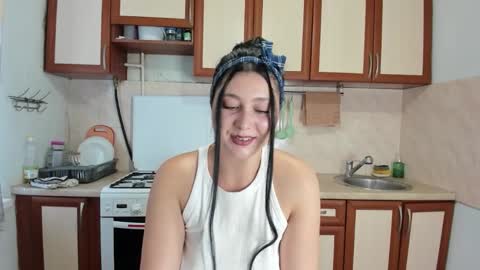 black_berry_bla_ck online show from November 11, 2025, 12:05 pm