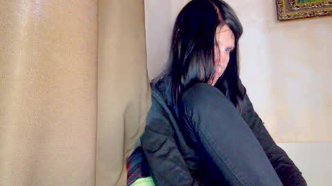 Kristin online show from October 10, 2025, 11:09 am