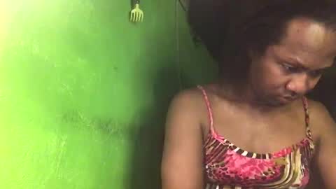 Crystal online show from March 7, 2025, 4:13 am