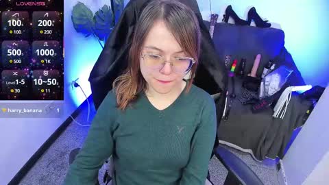 Snapshot of blackberry_s chatting on March 7, 2025, 11:40 am Sophie online show from March 7, 2025, 11:40 am