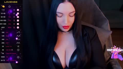 Snapshot of blackberry_star chatting on December 5, 2024, 7:27 am blackberry_star online show from December 5, 2024, 7:27 am