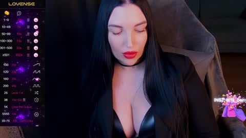 Snapshot of blackberry_star chatting on December 5, 2024, 10:33 am blackberry_star online show from December 5, 2024, 10:33 am