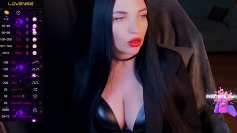 Snapshot of blackberry_star chatting on December 7, 2024, 12:02 pm blackberry_star online show from December 7, 2024, 12:02 pm