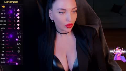 Snapshot of blackberry_star chatting on December 12, 2024, 11:40 am blackberry_star online show from December 12, 2024, 11:40 am