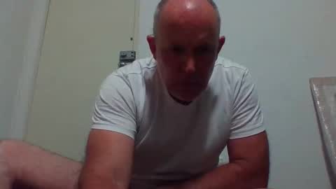 Snapshot of blackdog71 chatting on February 10, 2025, 10:20 am blackdog71 online show from February 10, 2025, 10:20 am