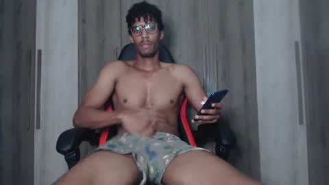 Snapshot of blackguy720 chatting on December 1, 2024, 9:26 pm Blackguy720 online show from December 1, 2024, 9:26 pm