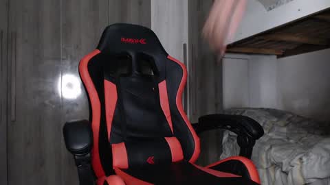 Snapshot of blackguy720 chatting on January 10, 2025, 9:10 pm Blackguy720 online show from January 10, 2025, 9:10 pm