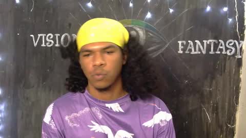 Snapshot of blackphylosofy chatting on December 12, 2024, 6:42 pm i am D.L online show from December 12, 2024, 6:42 pm