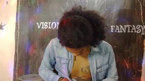 i am D.L online show from January 2, 2025, 1:19 pm