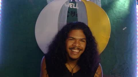 Snapshot of blackphylosofy chatting on January 18, 2025, 1:18 pm i am D.L online show from January 18, 2025, 1:18 pm