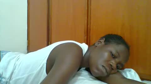 Snapshot of blacksexygal chatting on November 18, 2025, 2:06 am SARAH online show from November 18, 2025, 2:06 am