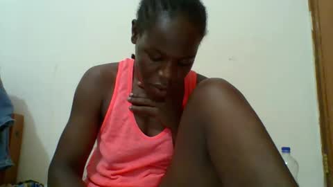 Snapshot of blacksexygal chatting on December 1, 2025, 7:35 am SARAH online show from December 1, 2025, 7:35 am