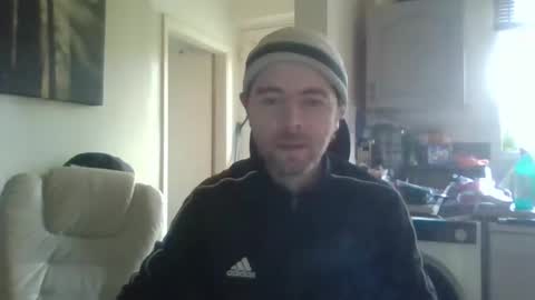 Snapshot of blackvswhite2022 chatting on December 29, 2024, 2:10 pm blackvswhite2022 online show from December 29, 2024, 2:10 pm