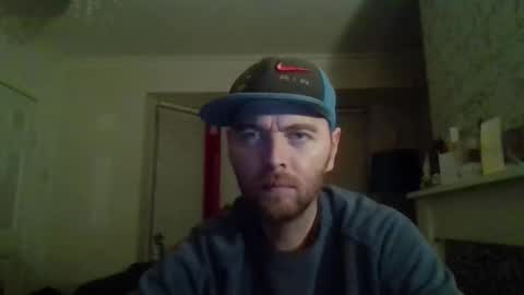 Snapshot of blackvswhite2022 chatting on January 5, 2025, 2:17 am blackvswhite2022 online show from January 5, 2025, 2:17 am