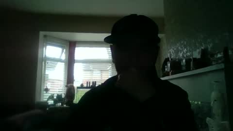 Snapshot of blackvswhite2022 chatting on February 5, 2025, 2:26 pm blackvswhite2022 online show from February 5, 2025, 2:26 pm