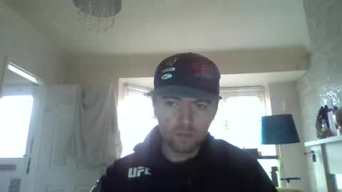 Snapshot of blackvswhite2022 chatting on February 9, 2025, 2:07 pm blackvswhite2022 online show from February 9, 2025, 2:07 pm