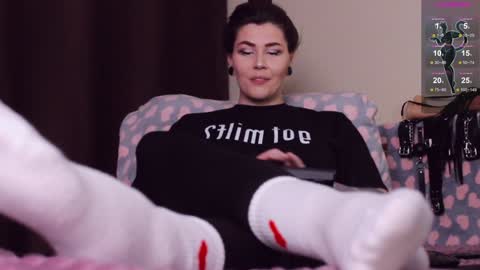 Snapshot of blake_luna chatting on December 7, 2024, 9:11 pm Britney online show from December 7, 2024, 9:11 pm