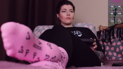 Snapshot of blake_luna chatting on January 8, 2025, 4:22 pm Britney online show from January 8, 2025, 4:22 pm