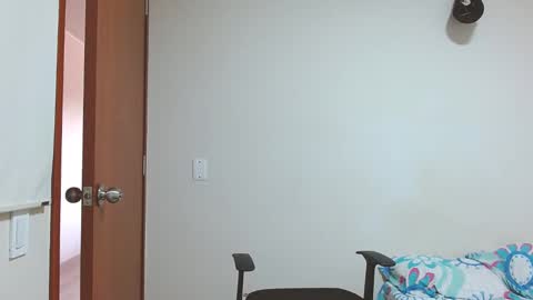 blakeshatter online show from January 19, 2025, 1:22 pm