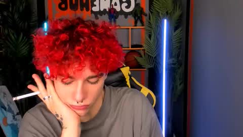 Blaiz online show from November 25, 2025, 8:42 pm