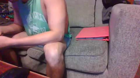 Snapshot of blaw_1321 chatting on October 26, 2025, 9:42 pm blaw_1321 online show from October 26, 2025, 9:42 pm