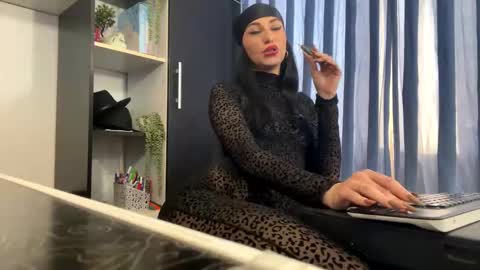 Snapshot of blazeamanda chatting on October 16, 2025, 2:18 pm Goddess Blaze online show from October 16, 2025, 2:18 pm