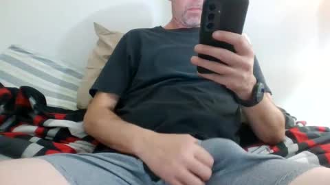 Snapshot of bliinkky3675 chatting on December 30, 2024, 1:04 am Banana boy blinky online show from December 30, 2024, 1:04 am