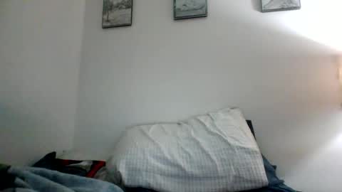 Snapshot of bliinkky3675 chatting on January 31, 2025, 1:23 pm Banana boy blinky online show from January 31, 2025, 1:23 pm