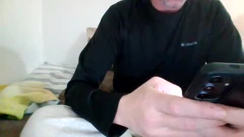 Snapshot of bliinkky3675 chatting on February 3, 2025, 12:36 pm Banana boy blinky online show from February 3, 2025, 12:36 pm