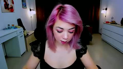 Snapshot of blinkofeyess chatting on December 7, 2024, 4:42 am Nicole online show from December 7, 2024, 4:42 am