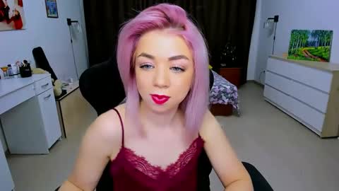 Snapshot of blinkofeyess chatting on December 16, 2024, 4:02 am Nicole online show from December 16, 2024, 4:02 am
