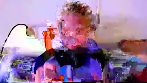 Snapshot of blinkofeyess chatting on February 21, 2025, 1:55 pm Nicole online show from February 21, 2025, 1:55 pm
