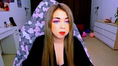 Snapshot of blinkofeyess chatting on March 10, 2025, 3:12 am Nicole online show from March 10, 2025, 3:12 am