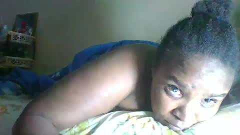 bliss_baeb online show from September 8, 2025, 8:19 pm