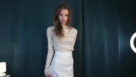 Snapshot of blissemily_ chatting on December 20, 2025, 11:06 am Emily online show from December 20, 2025, 11:06 am