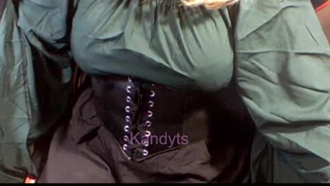 Snapshot of blkandy23 chatting on October 23, 2025, 12:43 am Kandyts online show from October 23, 2025, 12:43 am