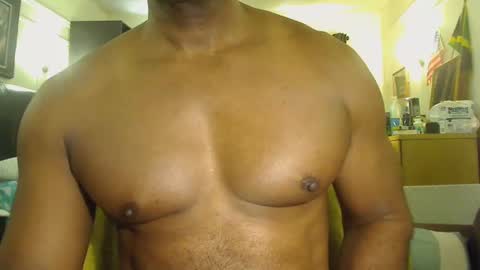 blkbiguncut10462 online show from February 24, 2025, 12:48 pm