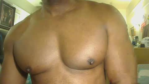 blkbiguncut10462 online show from February 27, 2025, 1:17 pm