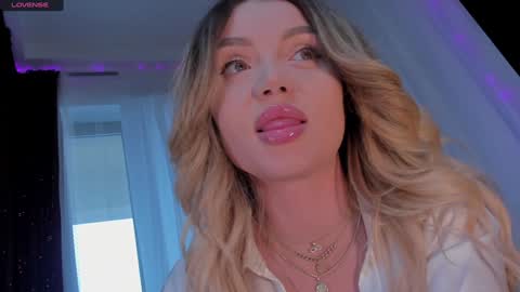 Maria online show from December 2, 2024, 9:02 am