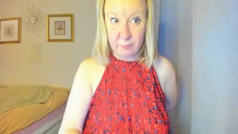 Nicole online show from February 19, 2025, 5:16 pm