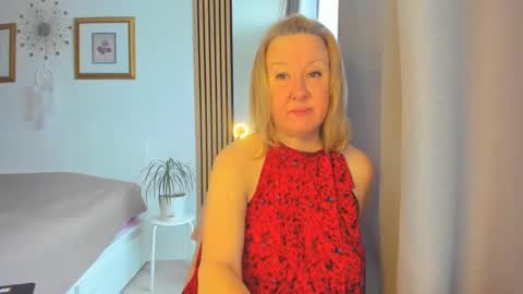 Nicole online show from March 7, 2025, 6:46 am