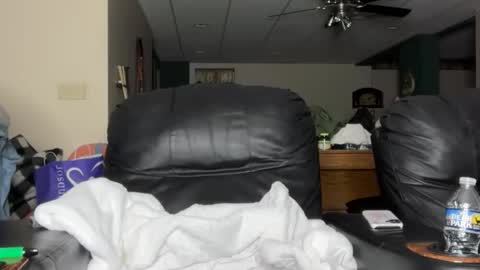 Snapshot of blondiexo3 chatting on October 31, 2025, 5:41 am blondiexo3 online show from October 31, 2025, 5:41 am