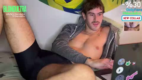 Snapshot of blondultra chatting on November 28, 2025, 4:53 pm blondultra online show from November 28, 2025, 4:53 pm