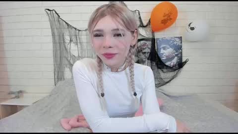 blondy_fina online show from November 2, 2025, 4:48 am