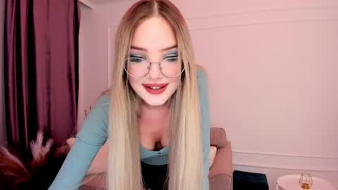 Sophia online show from January 23, 2025, 8:56 pm