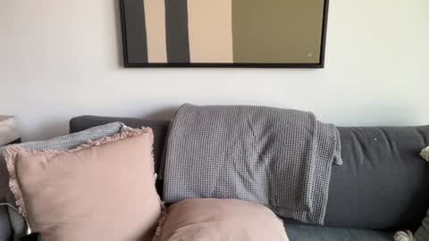 Emma Bloom online show from October 26, 2025, 8:15 pm